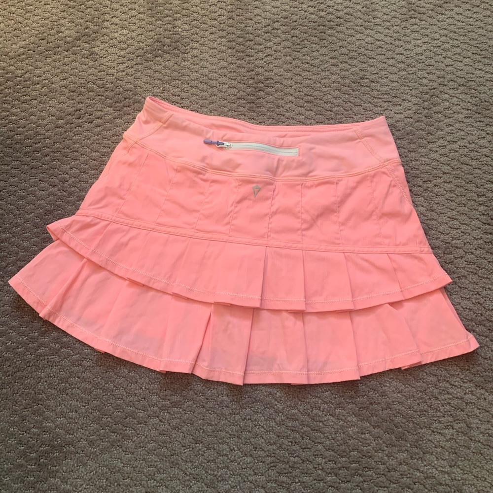 Ivivva Skirt with ruffles Size 14